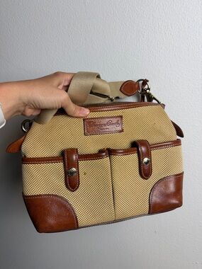 Dooney & Bourke Crossbody Bag